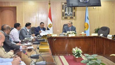 محافظ أسيوط يلتقي رئيس قطاع الآثار لتذليل إجراءات التقنين