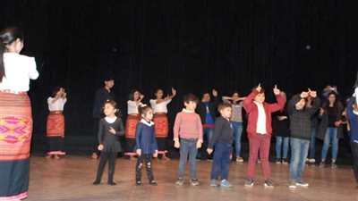 رقصات فلكلورية للأطفال في أولى ورش مهرجان دمنهور الدولي