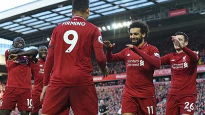 برأسية «فيرمينيو».. ليفربول يتقدم على توتنهام 0/1 في الشوط الأول