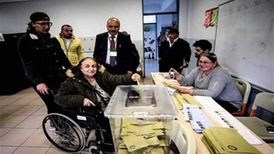 حزب أردوغان يخسر في مناطق الأكراد والمعارضة تكسب جنوب غرب تركيا