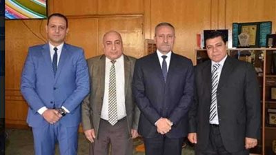 محافظ الإسماعيلية يناقش دعم التعاون مع النيابة الإدارية