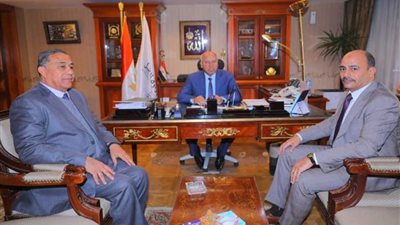 سمير رئيسا للهيئة العامة للطرق والكباري والنقل البري وترك للقابضة