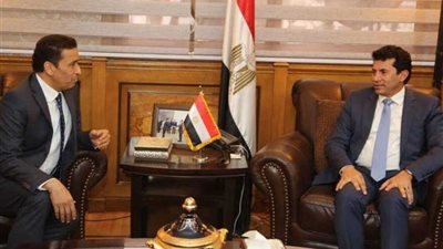 وزير الرياضة يلتقي رئيس الاتحاد العربي للكاراتيه على هامش البطولة العربية لأندية الأبطال
