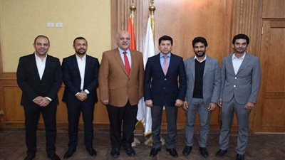 شاهد.. أبطال الرماية في ضيافة وزير الرياضة