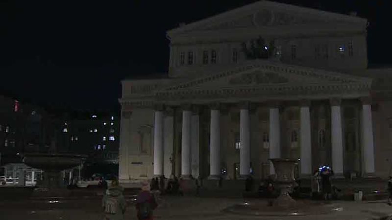 شاهد.. موسكو تطفئ