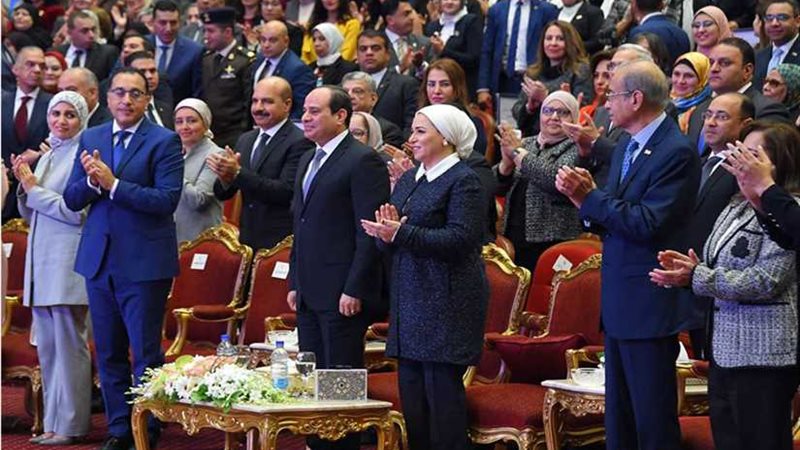 قرينة الرئيس السيسي: