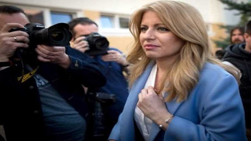 زوزانا كابوتوفا تفوز