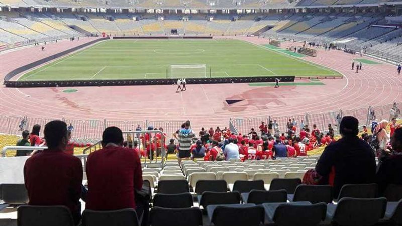 الأهلي يهدد بالانسحاب