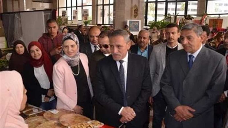 تكريم ومعرض للمنتجات..