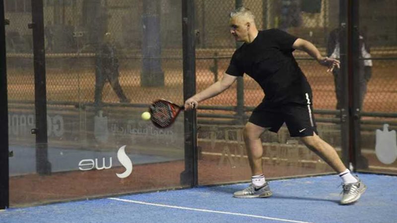 سيف زاهر يخسر نهائي