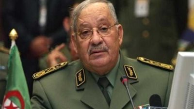 وزارة الدفاع الجزائرية توضح حقيقة إقالة رئيس الأركان