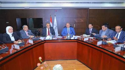 وزير النقل يلتقي رئيس الهيئة العربية للتصنيع لدعم التعاون المشترك في مجال السكك الحديدية