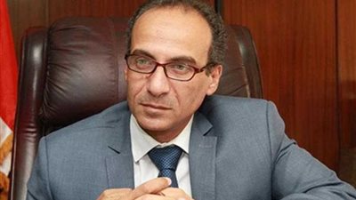 رئيس هيئة الكتاب يقرر مد معرض الإسكندرية للكتاب
