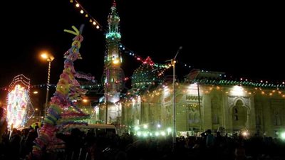 كيف تكون أجواء الاحتفالات بمولد السيدة زينب؟