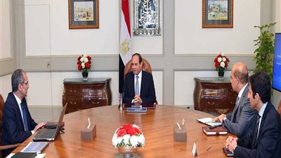 الرئيس السيسي يوجه بالاستمرار في تطوير قطاع الاتصالات وتكنولوجيا المعلومات