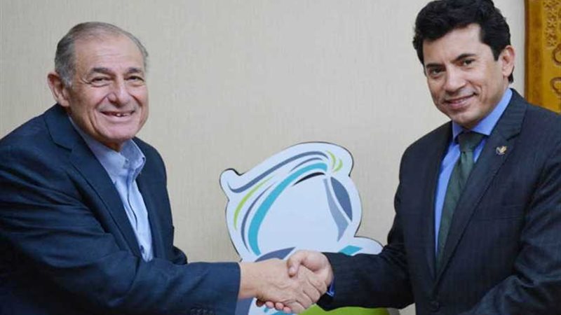 صبحي يستقبل رئيس