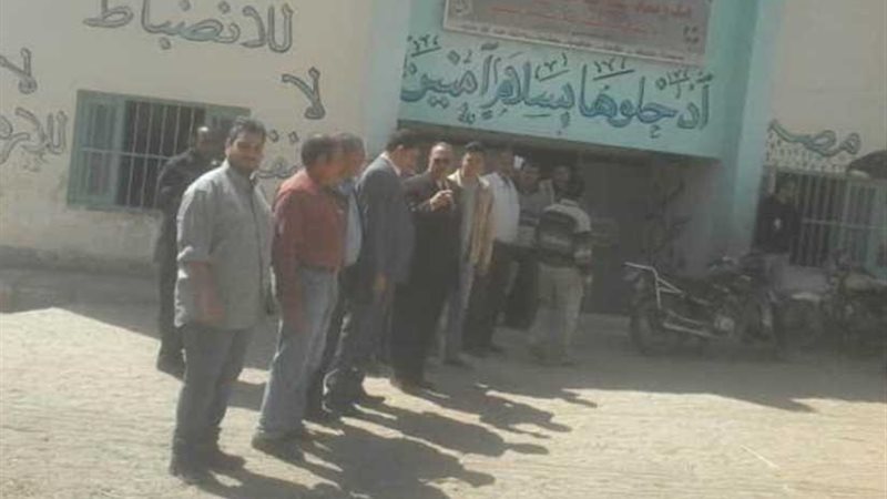 محافظ أسيوط يطالب