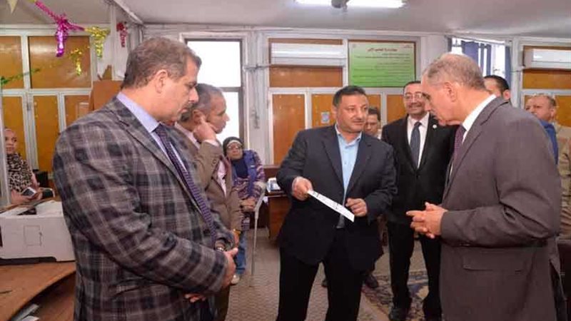 محافظ أسيوط يتابع