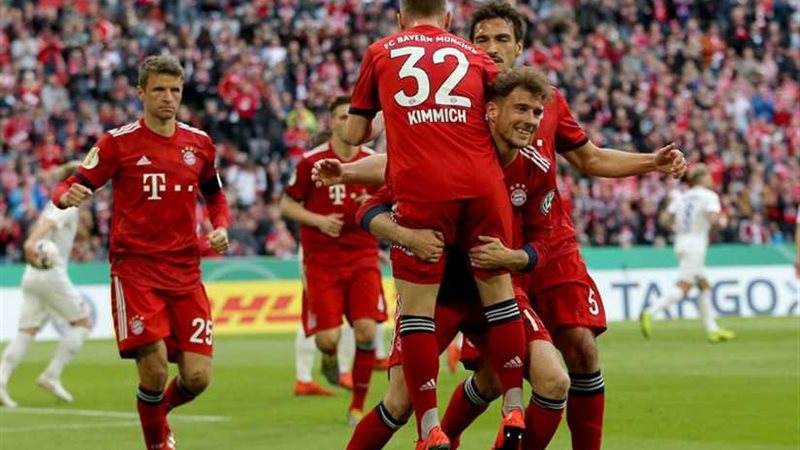 بايرن ميونخ يتأهل