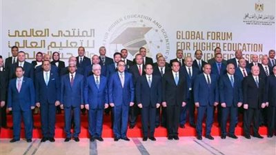 رئيس جامعة دمنهور يشارك في المنتدى العالمي للتعليم العالي بالعاصمة الإدارية الجديدة