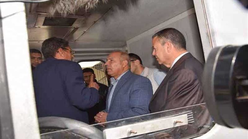 وزير النقل لمدير