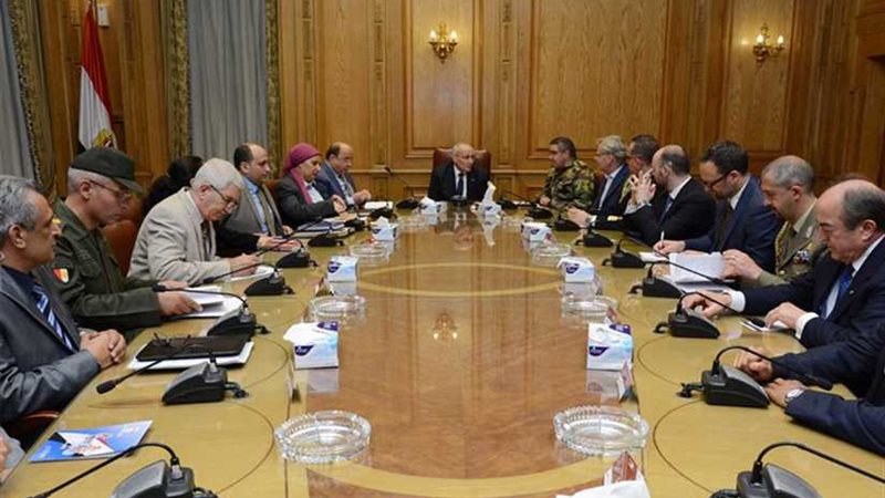 وزير الإنتاج الحربي