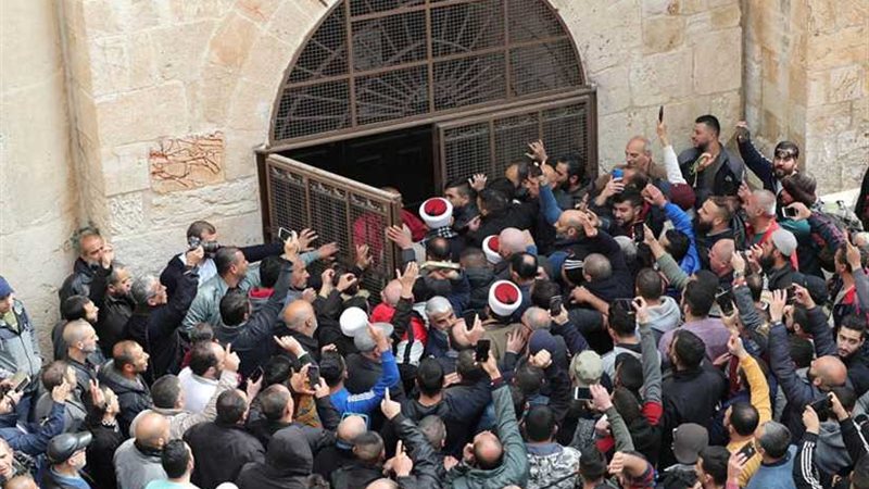 أوقاف القدس تستنكر