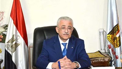 وزير التعليم يعتمد جدول امتحانات الفصل الدراسي الثاني للصف الأول الثانوي