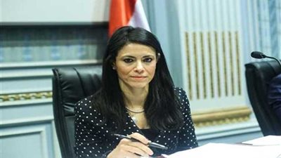 وزيرة السياحة تنسق مع 