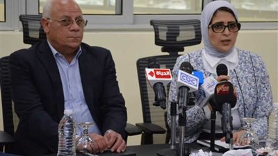 وزيرة الصحة تشيد بالتعاون مع القطاع الخاص لتشغيل مستشفيات التأمين الصحي الجديد