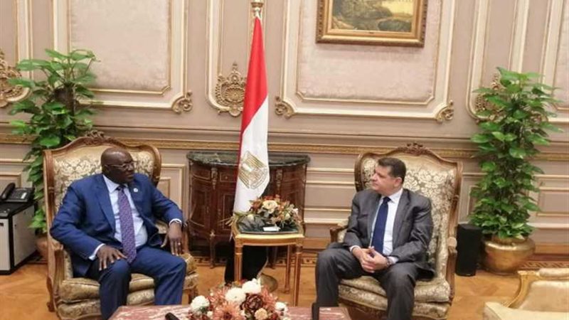 أفريقية النواب تبحث