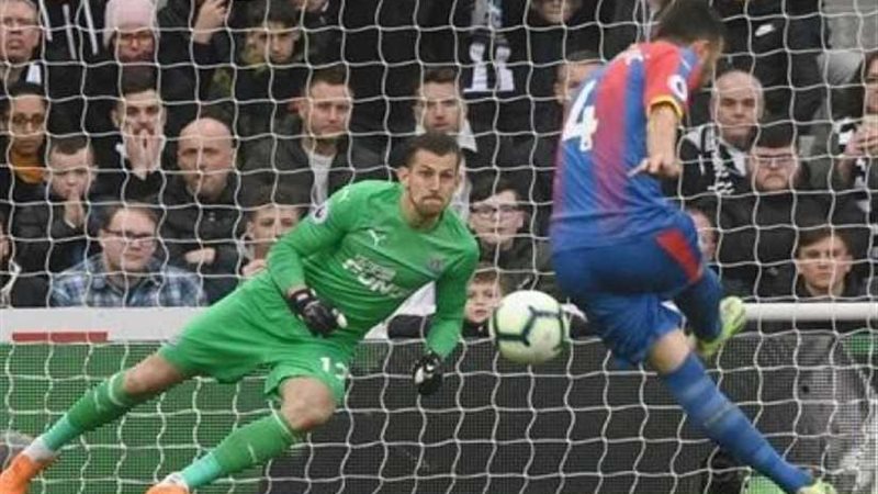 كريستال بالاس يفوز