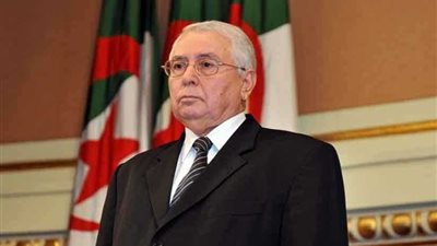 البرلمان الجزائري يعين عبد القادر بن صالح رئيسًا مؤقتًا للبلاد