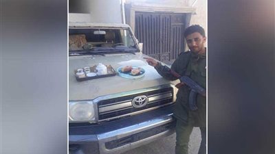 أهالي عين زارة في طرابلس يستقبلون الجيش الليبي بالزغاريد والحلوى