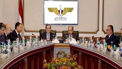 اجتماع وزيرى الطيران والبترول لتطوير مجالات التعاون بين الوزارتين