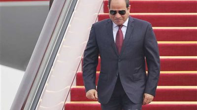 الرئيس السيسي يصل مقر إقامته بواشنطن وسط حفاوة من الجالية المصرية
