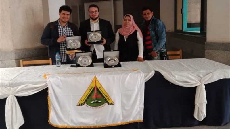 جامعة بنها تحصد جوائز