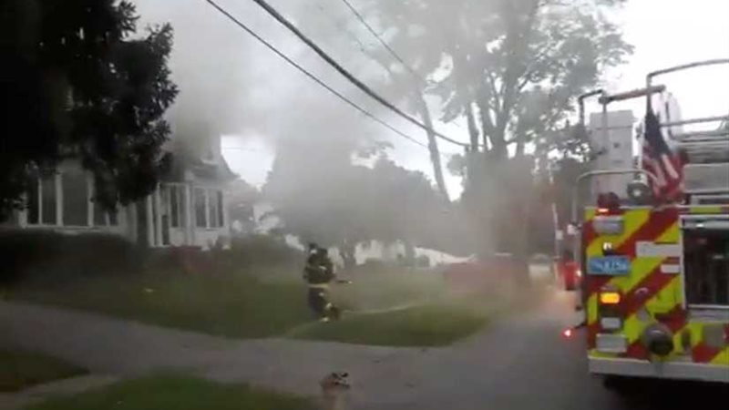 مصرع شخص وإصابة 15