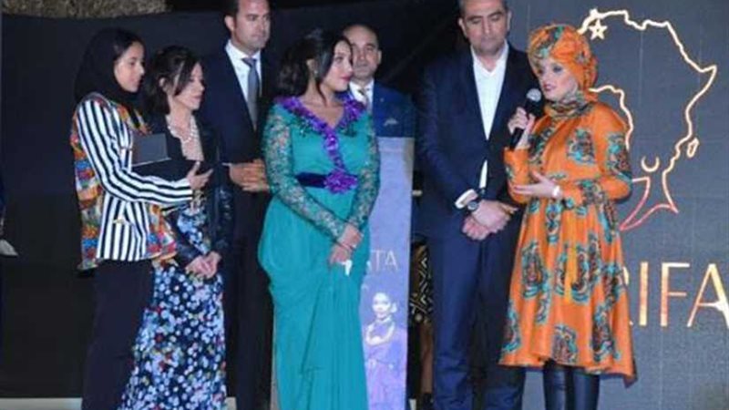 مغربية تتوج بجائزة