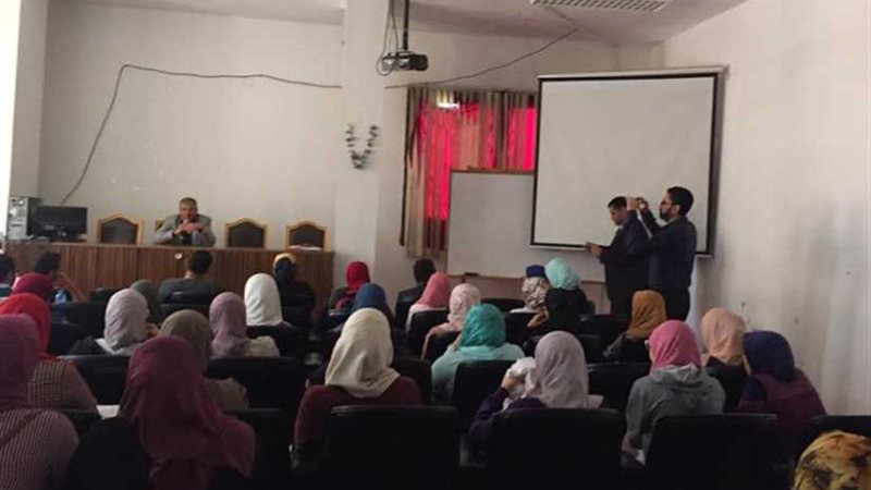 ندوة عن أهمية التصويت