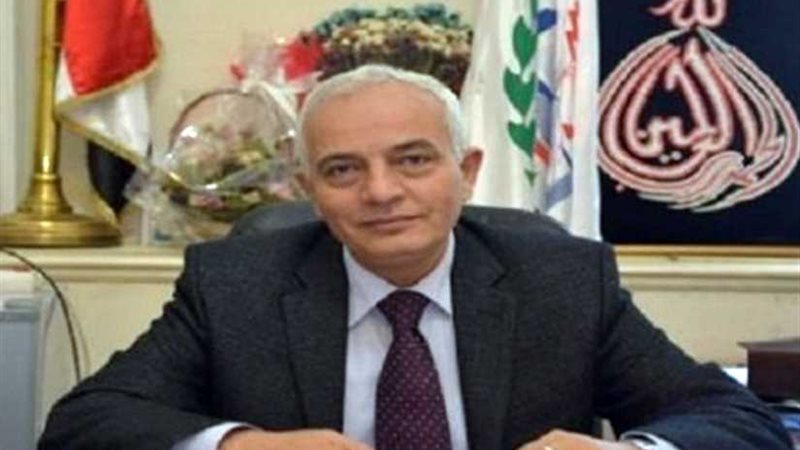 التعليم تكرم طلبة