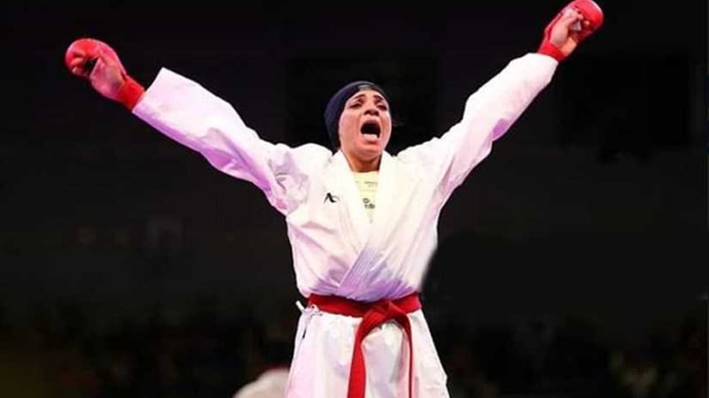 عاجل.. بطلة الكاراتيه