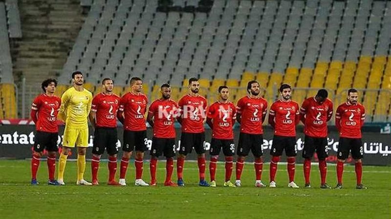 الأهلي يعلن قائمة