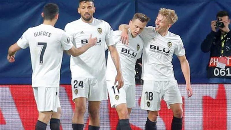 فياريال يسقط أمام