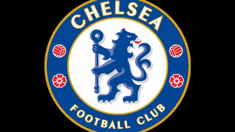 تشيلسي يوقف 3 مشجعين