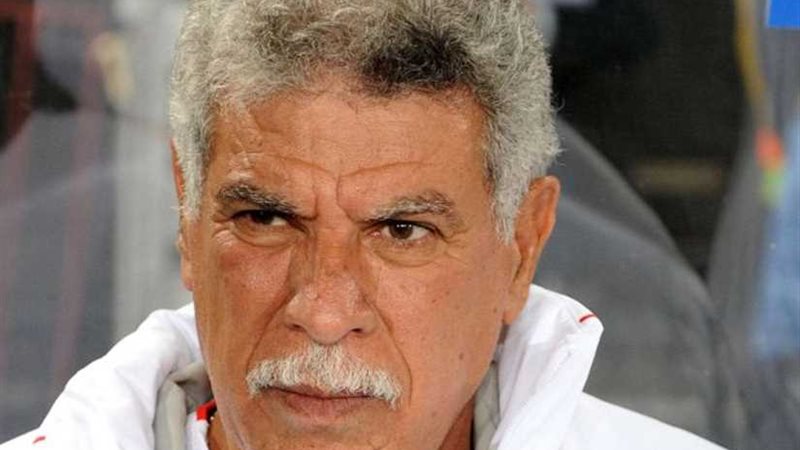 الكاف يدعو حسن شحاتة