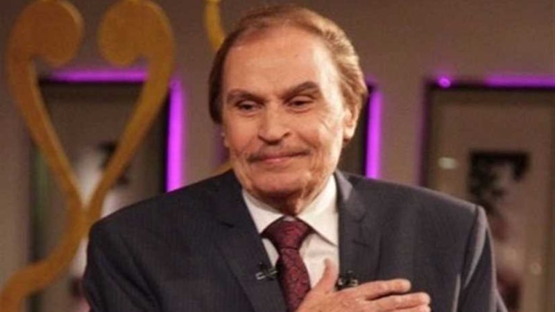 تكريم نجوم الفن بحضور