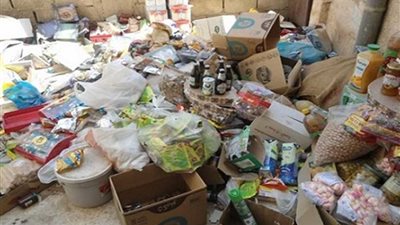 ضبط 2500 عبوة مواد غذائية فاسدة في حملة تموينية مكبرة بالبحيرة