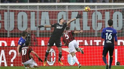 ميلان يحقق فوزا ثمينا على لاتسيو بهدف نظيف في الدوري الإيطالي