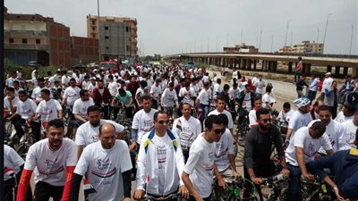 انطلاق ماراثون الدراجات 